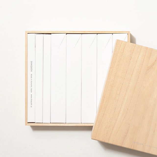 UBU 6 Brushes & Stand