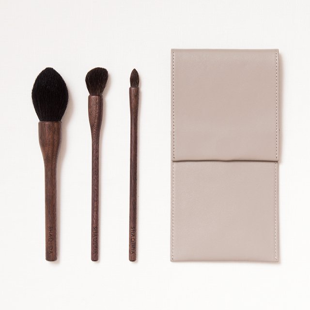 UBU 3 Brushes & Case